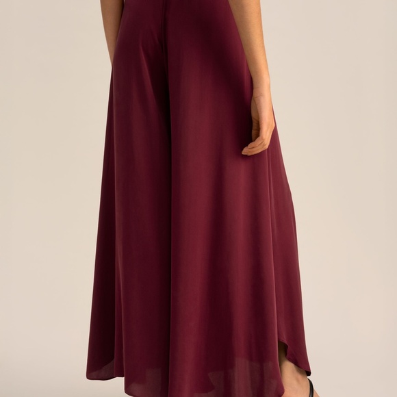 Lilysilk Wide-Legged Silk Fig Pants in Oxblood, Size 27 - Picture 3 of 9